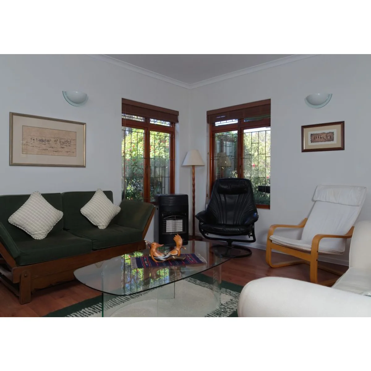 Three-Seater Lounge Suite